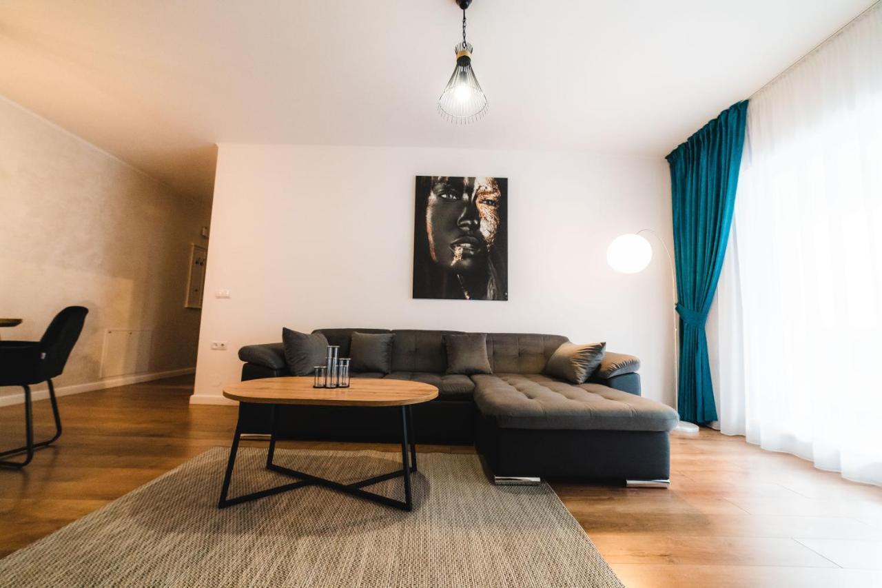 Kogalniceanu Apartments Sibiu Bagian luar foto